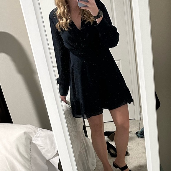 Dynamite long sleeve navy blue dress size medium - Picture 4 of 6